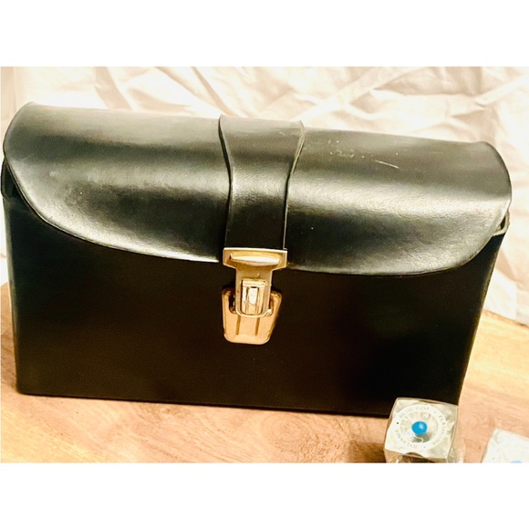 Halina Simplette EE Automatic Vintage Instamatic Camera Flash Bulbs Case - Picture 8 of 8